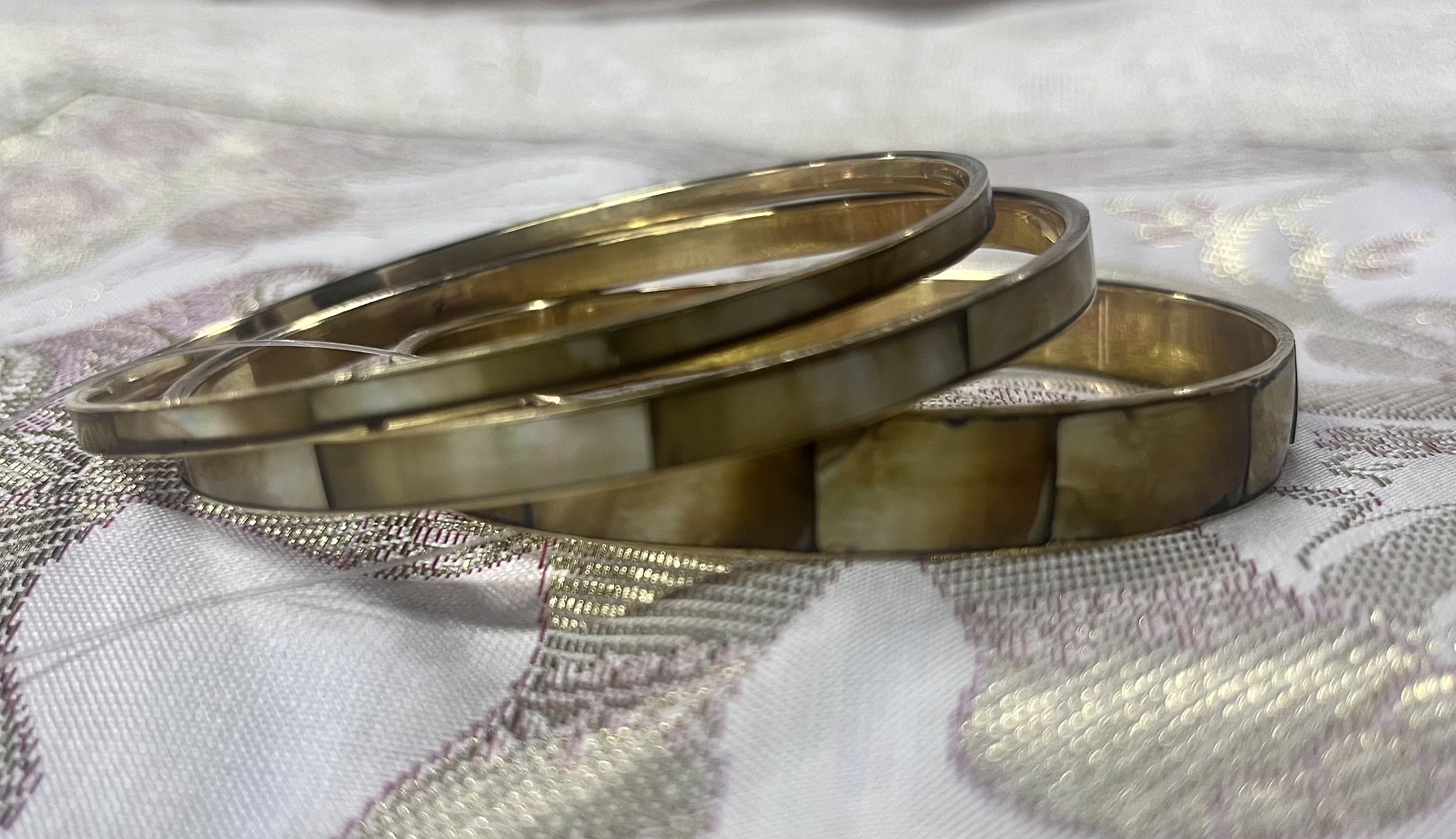 Set 3 perletovych naramkov